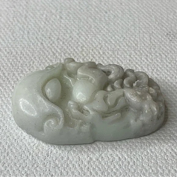 Chinese Zodiac Jade Horse Pendant Carved Stone Animal Amulet Lucky Talisman 1.4" - Picture 4 of 13